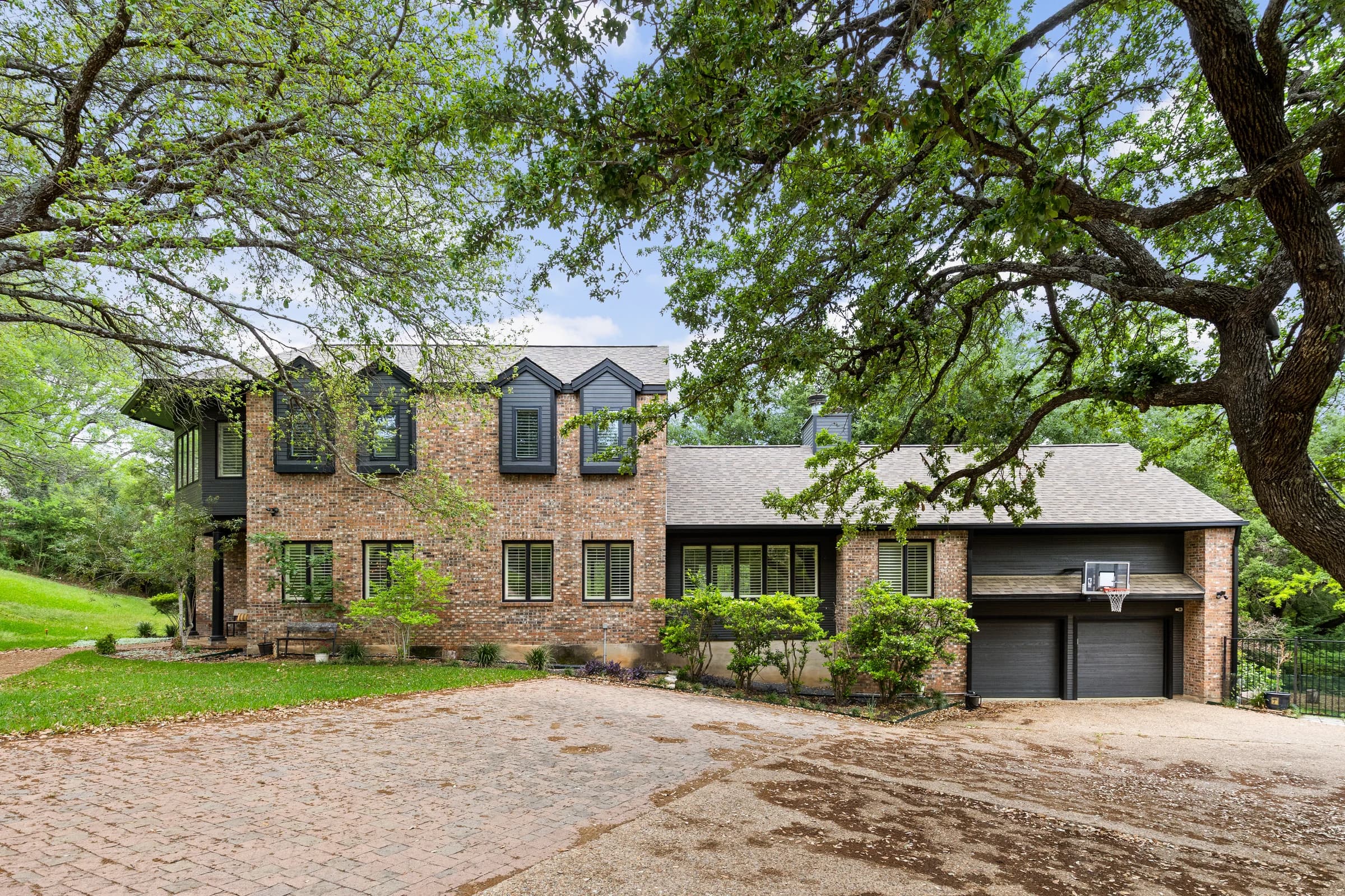Austin Private Resort 003 1AI jKeoooy8ALKA06RQ9mMP 4y0wKYQ0 3 print 4812 Mantle Dr 3