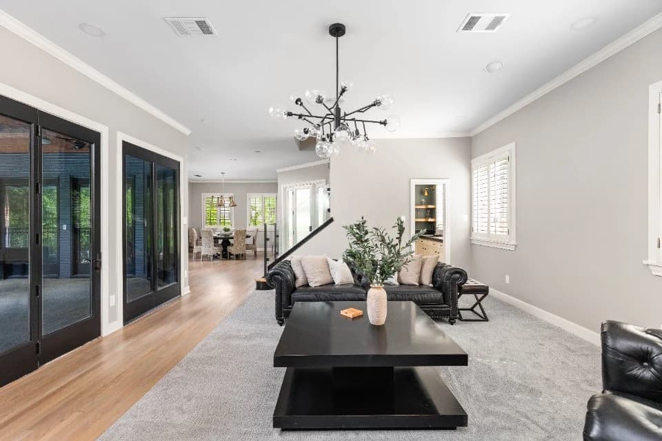 Austin Private Resort 003 airbnb 2606334541