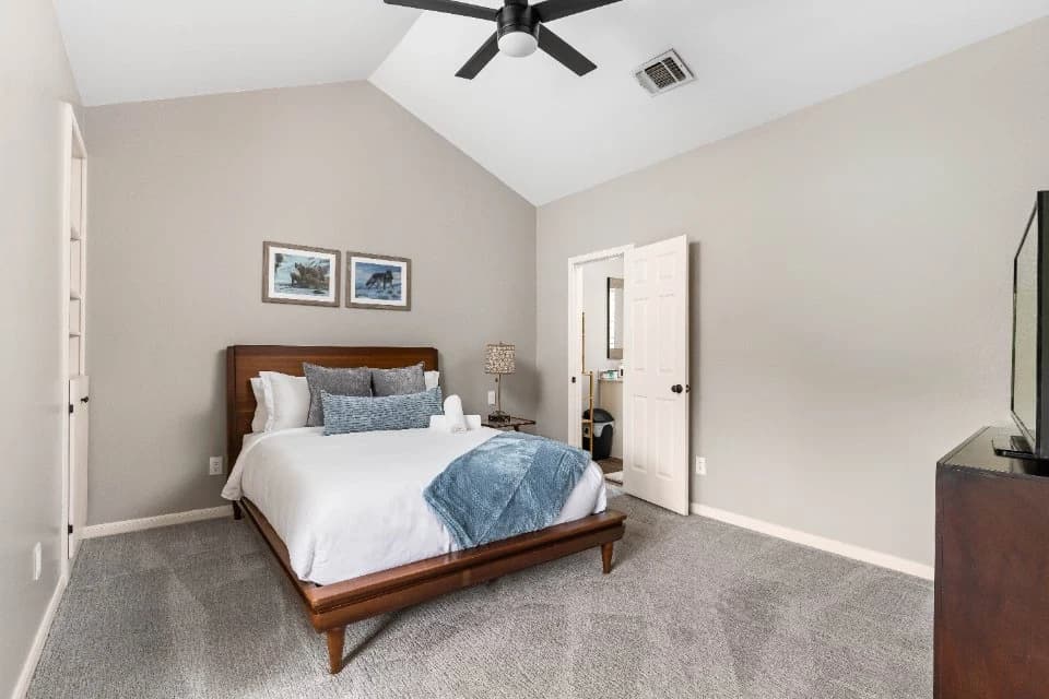 Austin Private Resort 033 airbnb 2606349870
