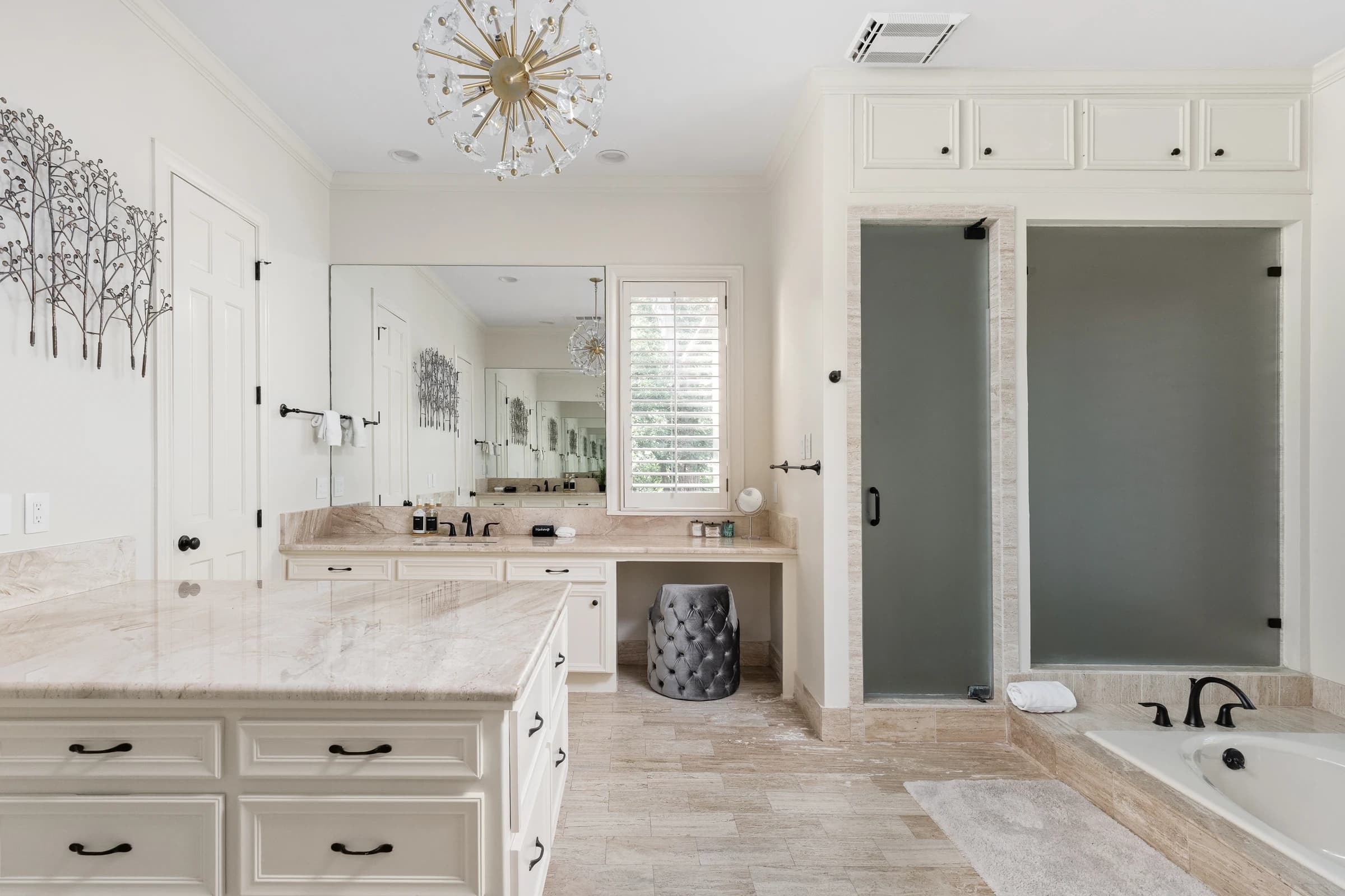 Austin Private Resort 040 1gL TVbcSkbchc5iG3wRk7 G7VY5Sir8d 40 print 4812 Mantle Dr 40