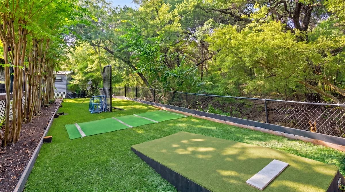 Austin Private Resort 046 airbnb 2606406356