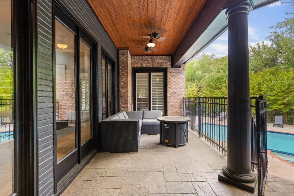 Austin Private Resort 049 airbnb 2606375728