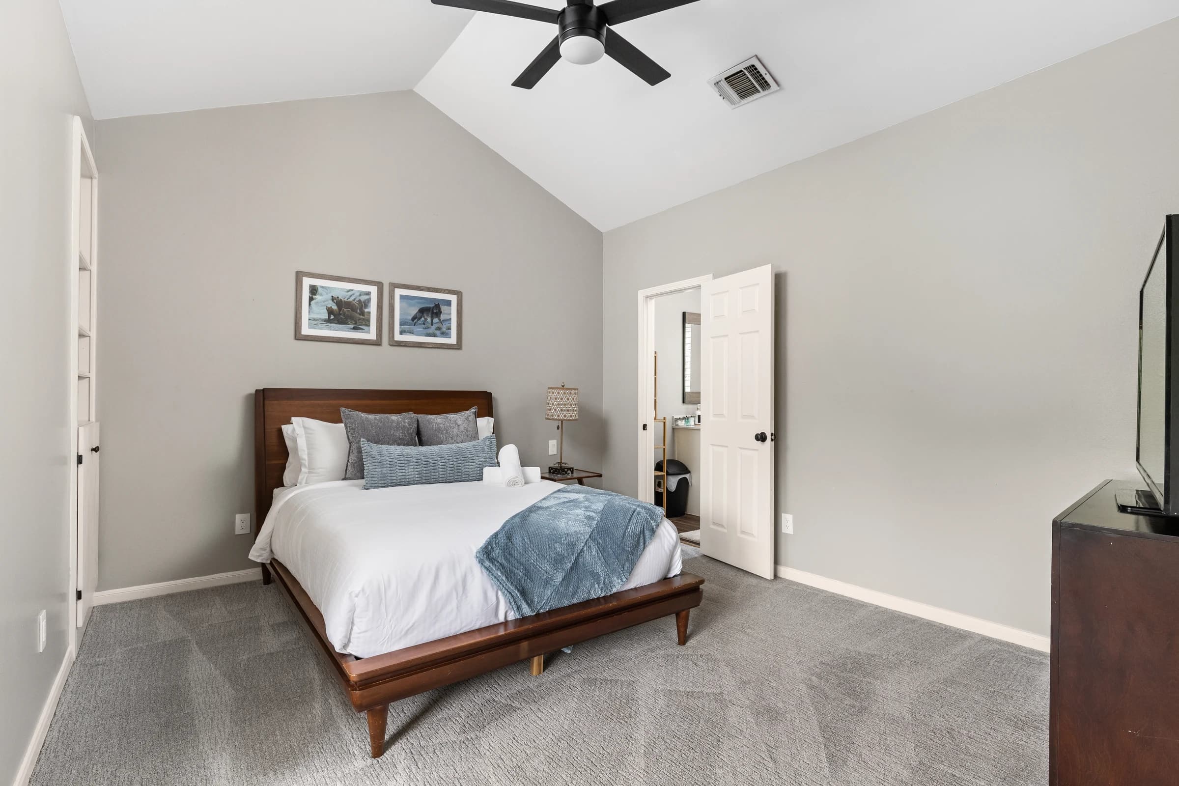 Austin Private Resort 056 1oTj59rm1MdDuZvqWqchSQ0qcI89y5WWO 56 print 4812 Mantle Dr 56