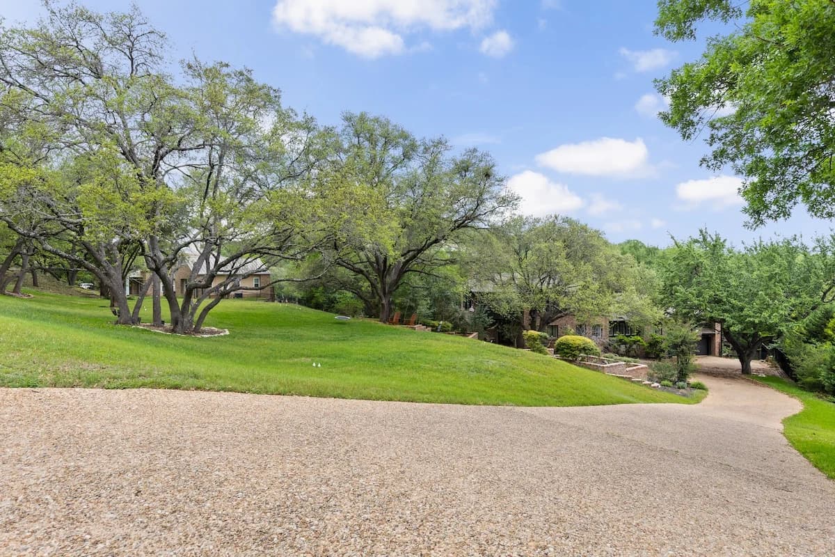 Austin Private Resort 062 airbnb 2635173238