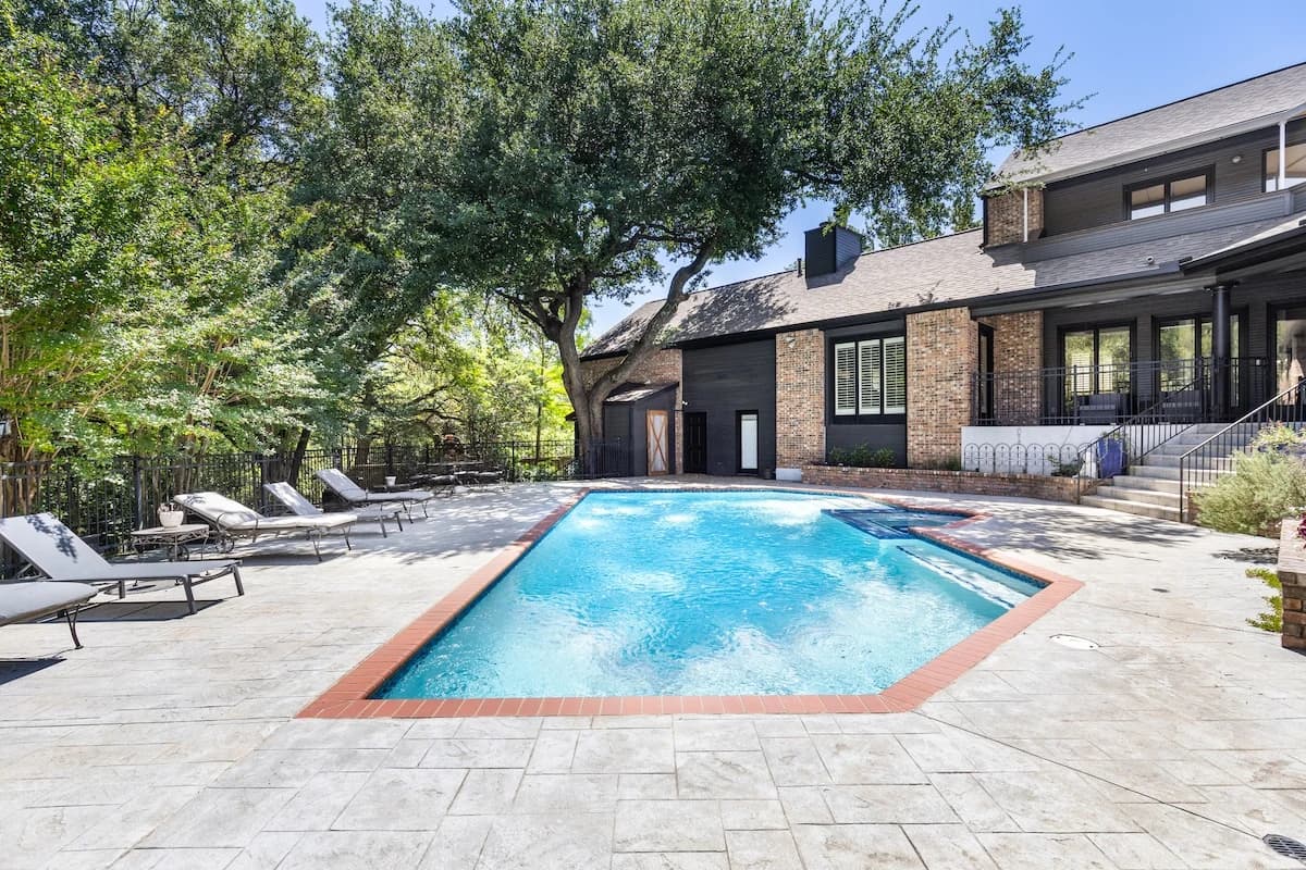 Austin Private Resort 075 airbnb 2635170917