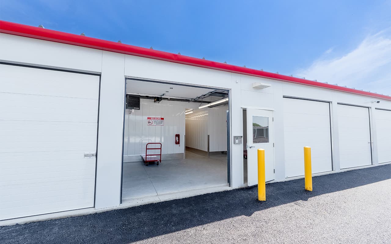 122 Cushman Road 122 Cushman Road: loading bay 1