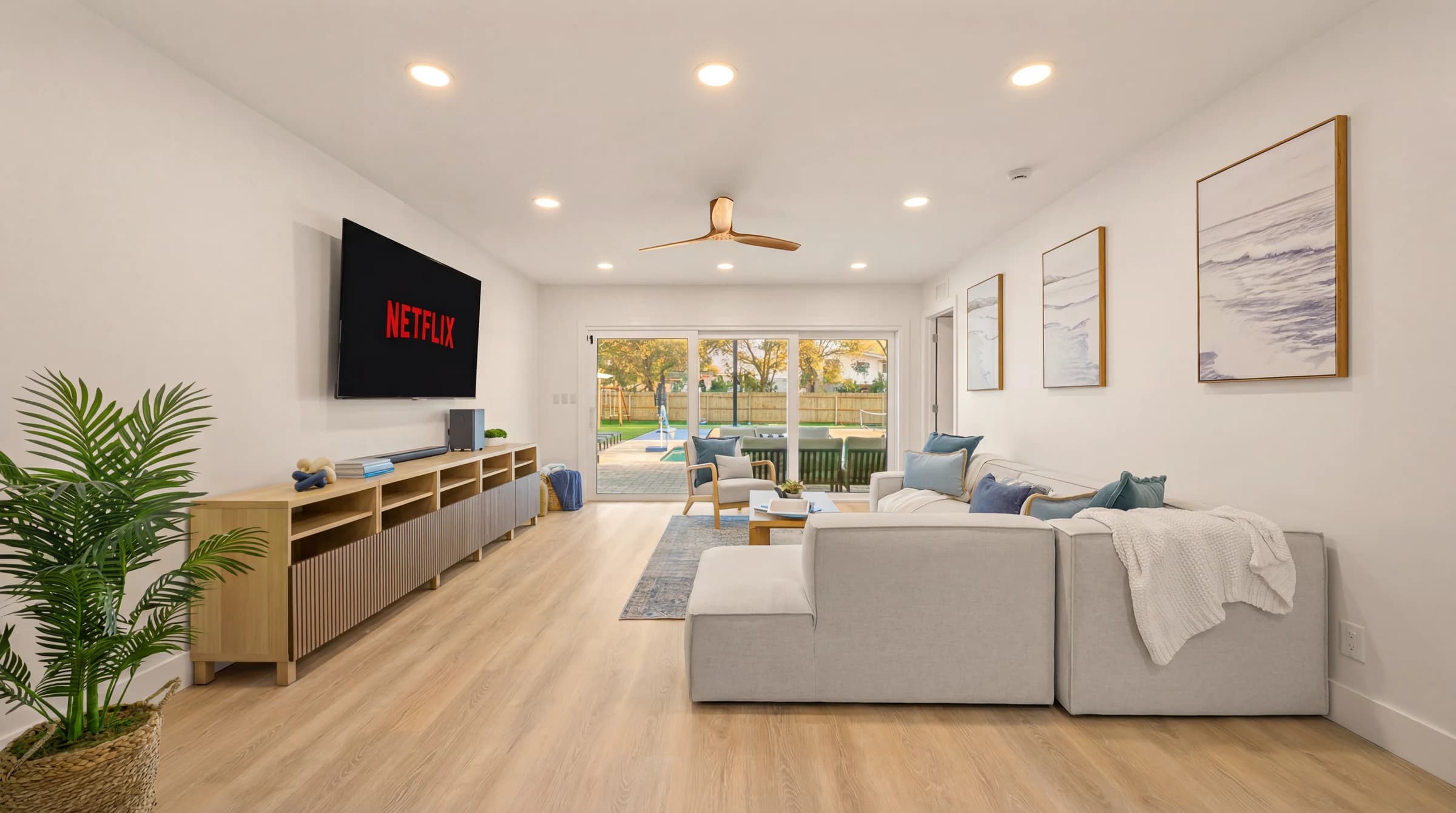 The Resort 004 1Q48YvssI6Y6Ota BnzaM0L Plui8JOiy CLR1 LIVING tv wall wide AFTER