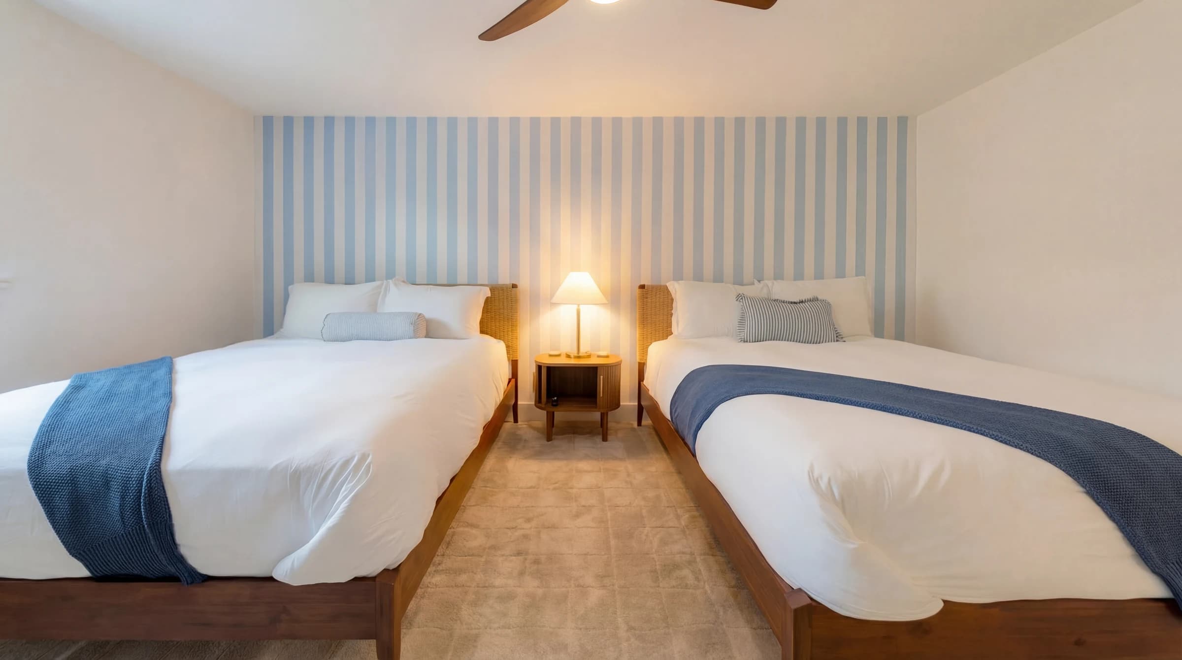 The Resort 032 1C hG5AsvvHm BJMTn2uvjrkZ14HmNdaB CLR1 BED4 two queens straight on AFTER