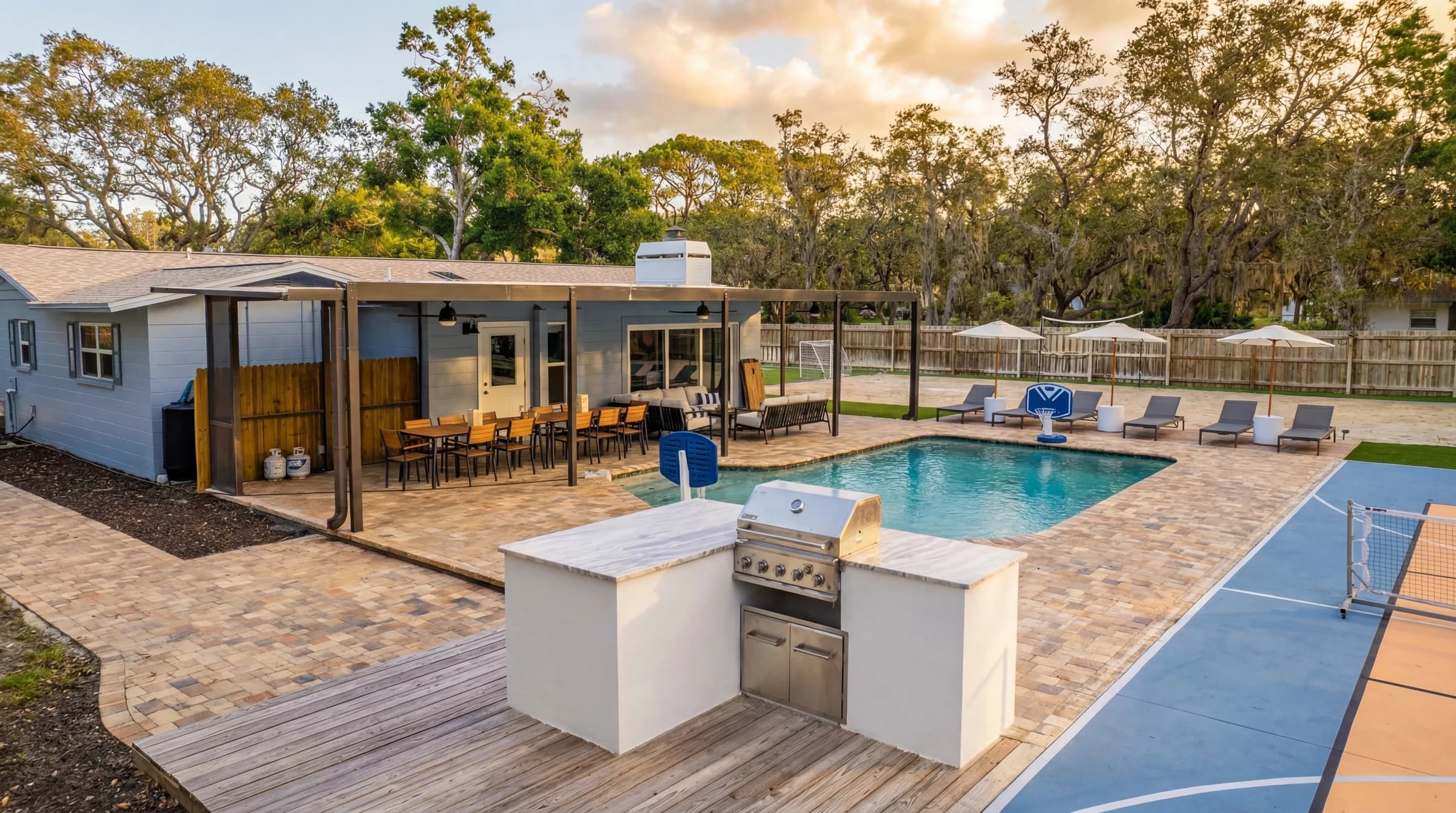 The Resort 052 1LVXrPQ3KPZjQ OyC xIzYEMQzShsexJb CLR1 GRILL pool and court overview AFTER