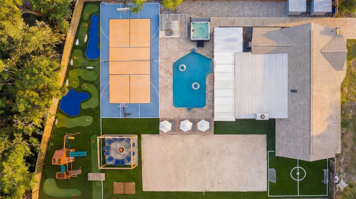 The Resort 067 airbnb 2547770445
