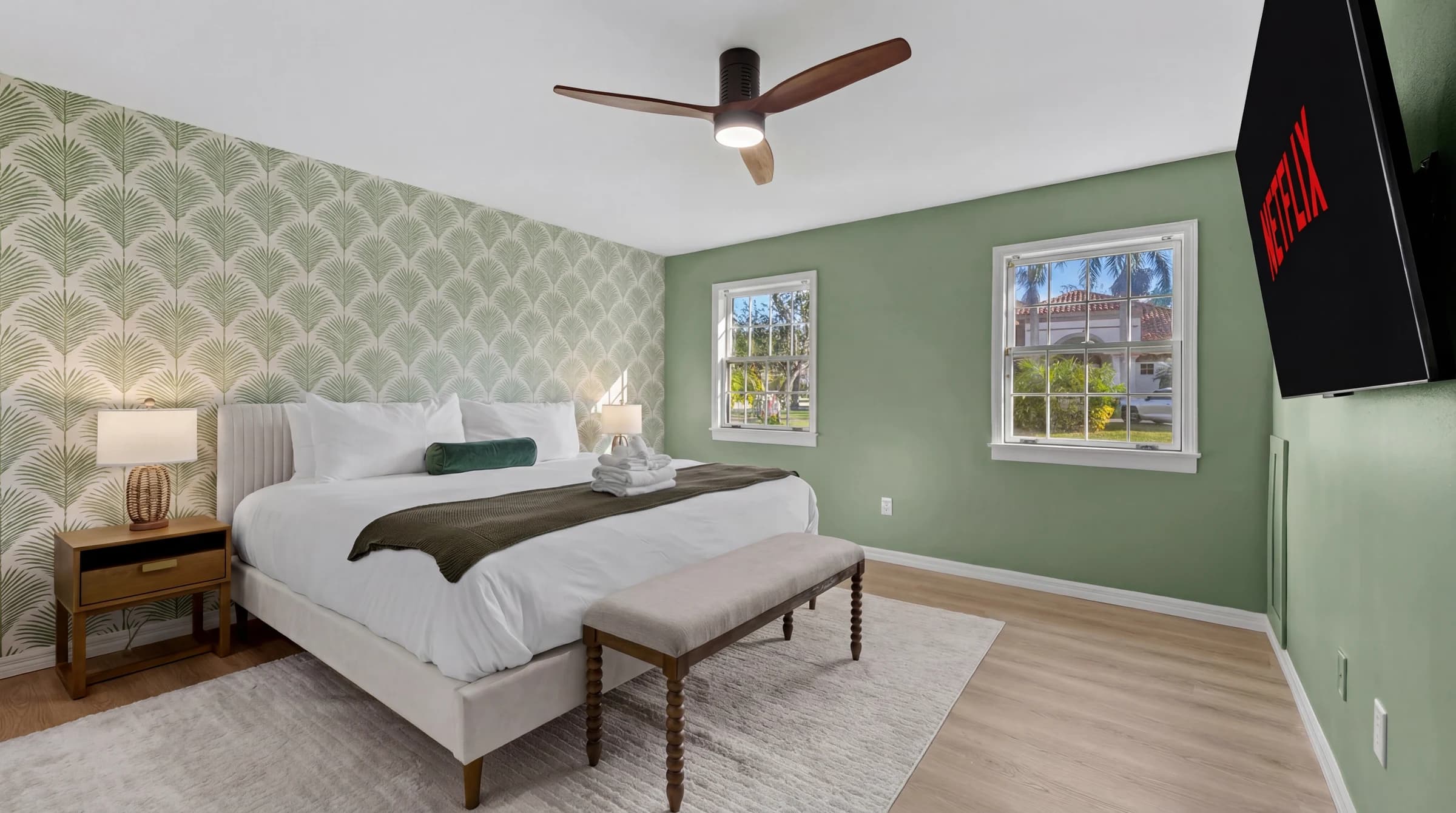 The Villa 011 1o8YioO8Bqizlupjm0Cw0 2Aun370dzCN Bedroom1 2 AFTER