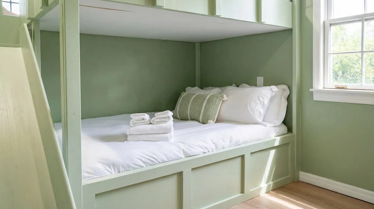The Villa 025 airbnb 2533063483