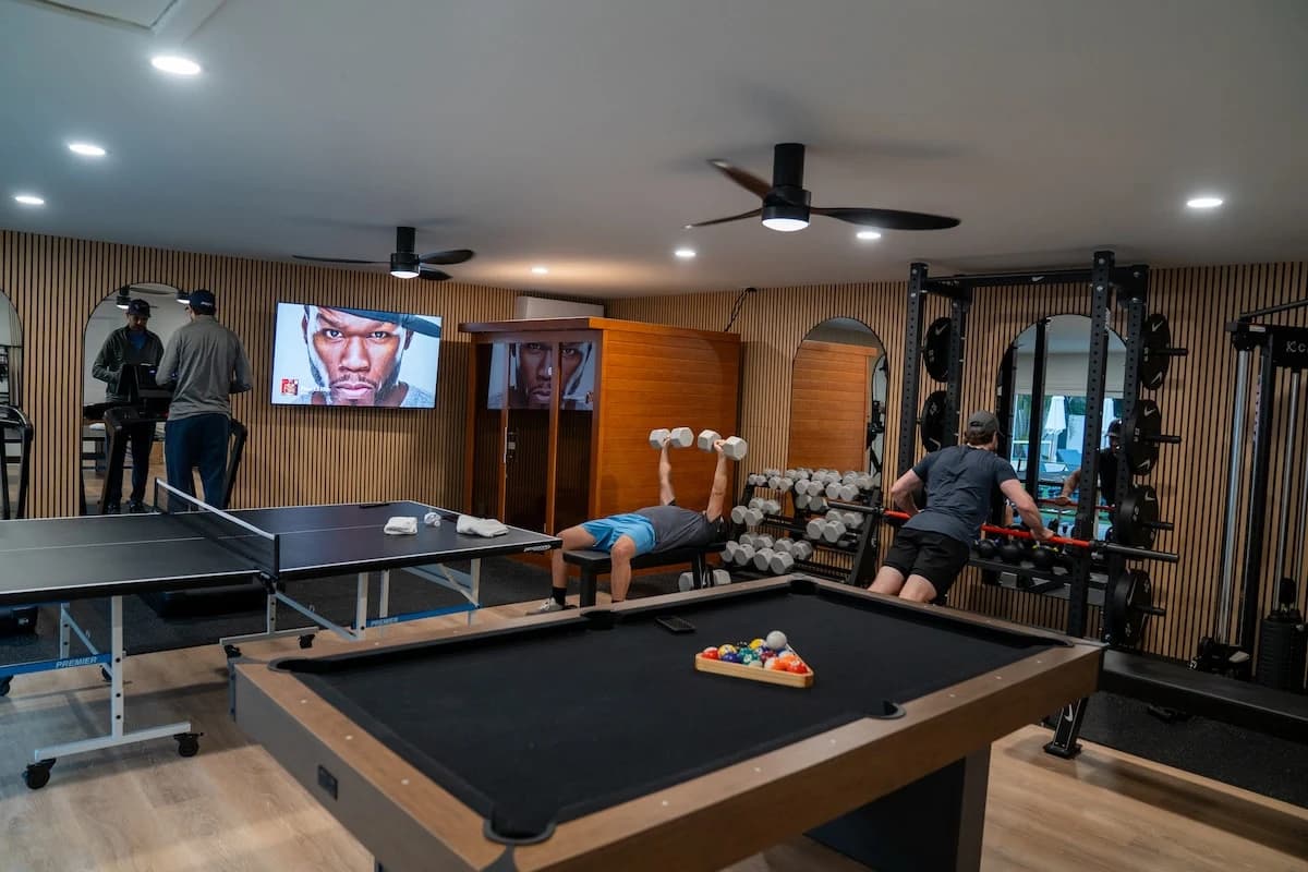 The Villa 049 airbnb 2523075995